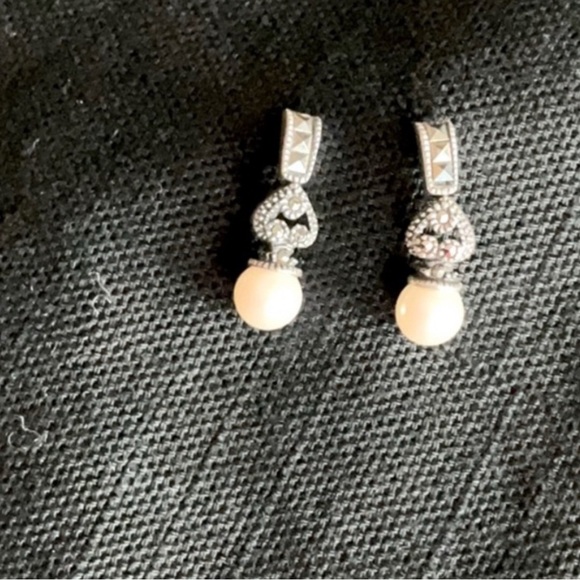 Judith Jack Earrings - Picture 1 of 3